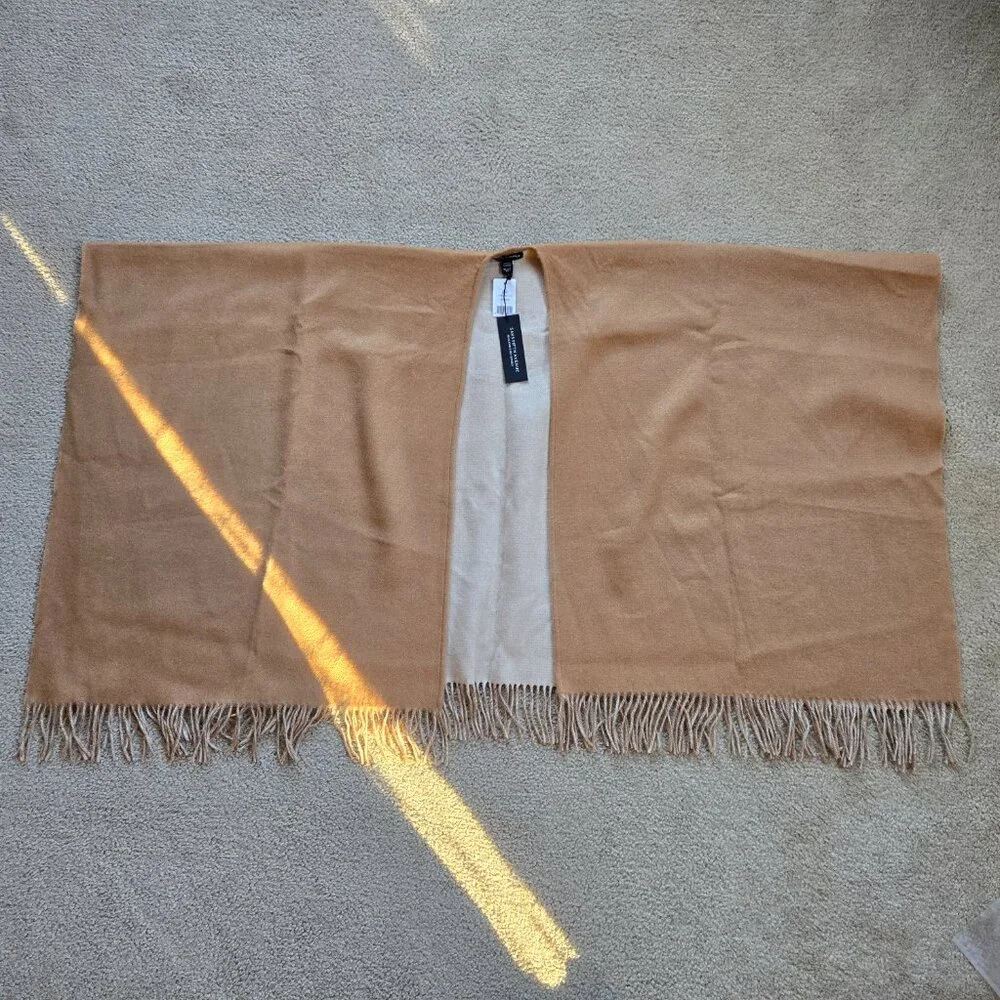 NWT Saks Reversible Merino Wool Wrap Tan & Ivory